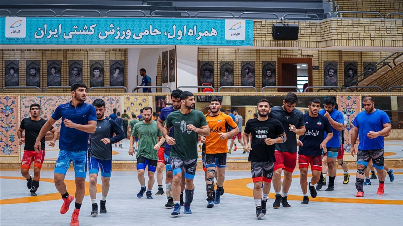 آغاز اردوی تیم ملی کشتی فرنگی از ۲ خرداد