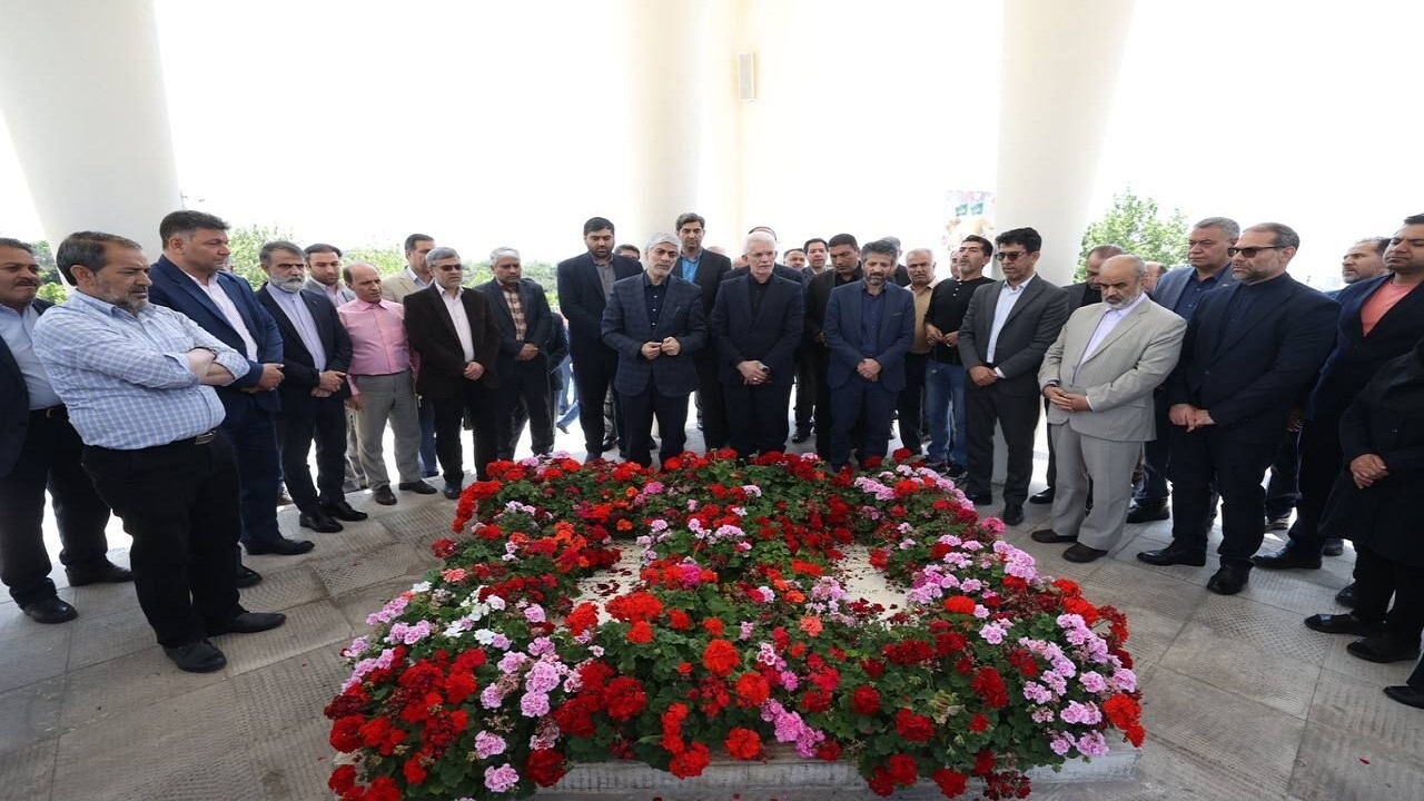 تسلیت جامعه ورزش کشور به کیومرث هاشمی