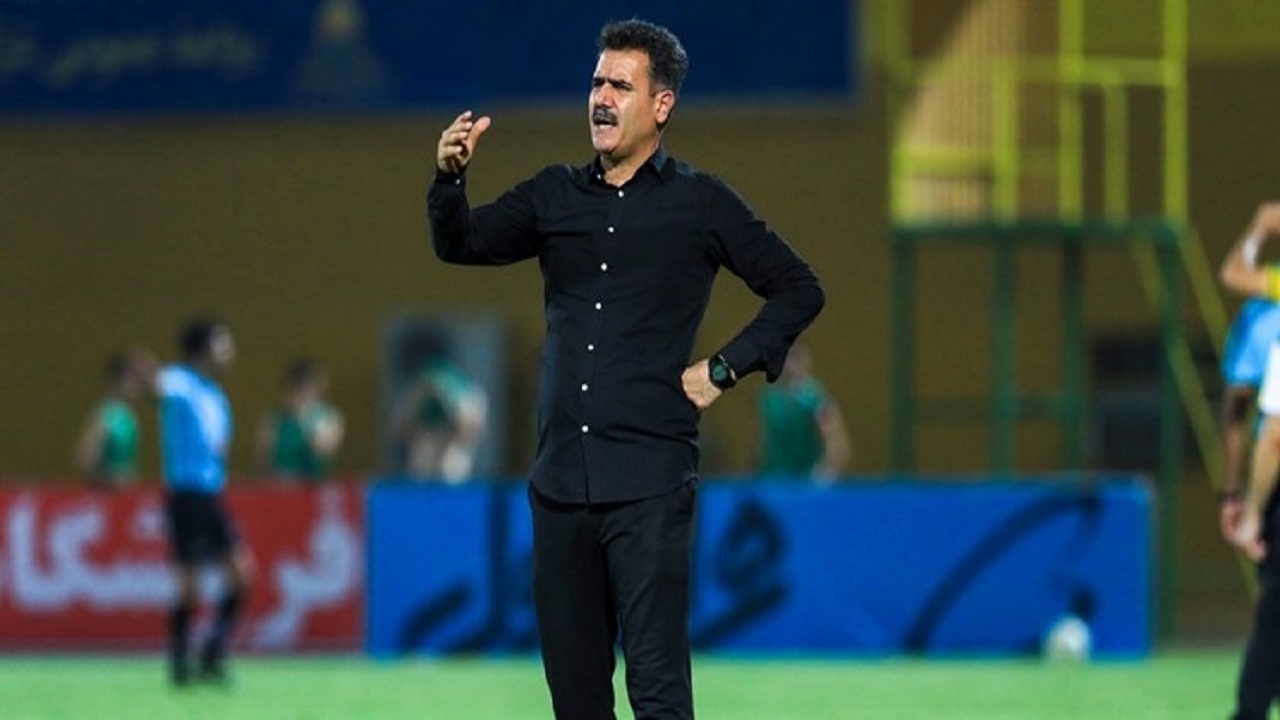 پورموسوی: شیرازه تیم ما برابر پرسپولیس از هم پاشید