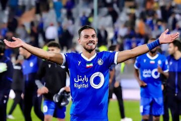معاوضه جذاب در جاده تهران – اصفهان؛ مذاکرات سپاهان با مدافع استقلال