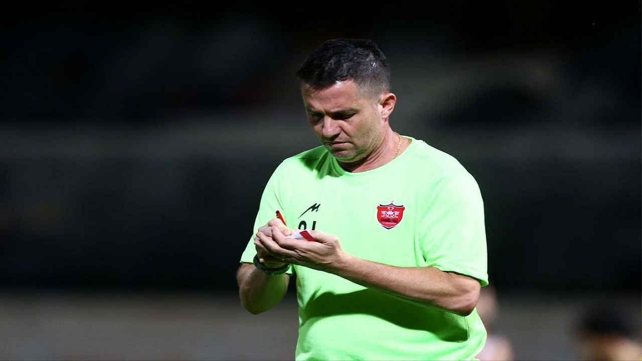 اوسمار قید پرسپولیس را زد؛ تایلند مسیر سرمربی قهرمان