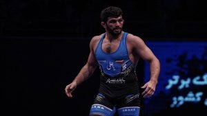 حسن یزدانی رقیبش را یک وزن بالاتر فرستاد