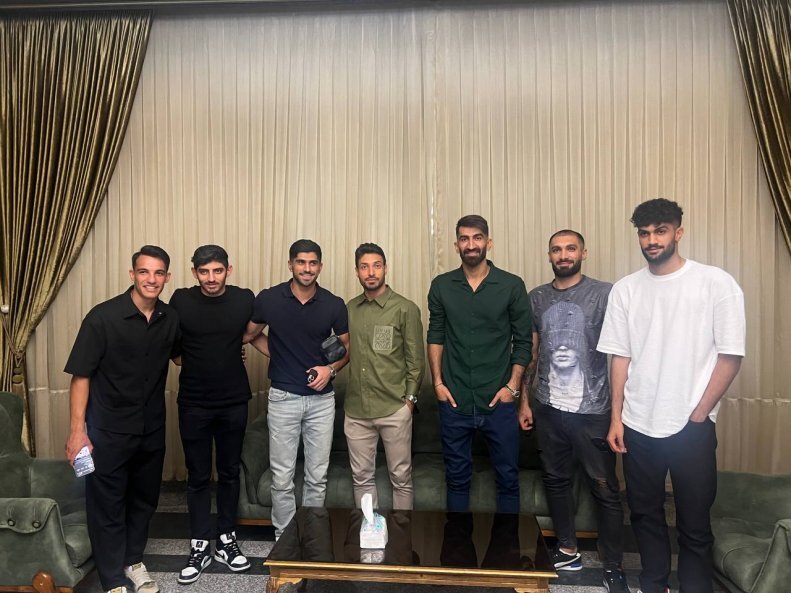 عکس | ستاره‌های پرسپولیس وارد تبریز شدند