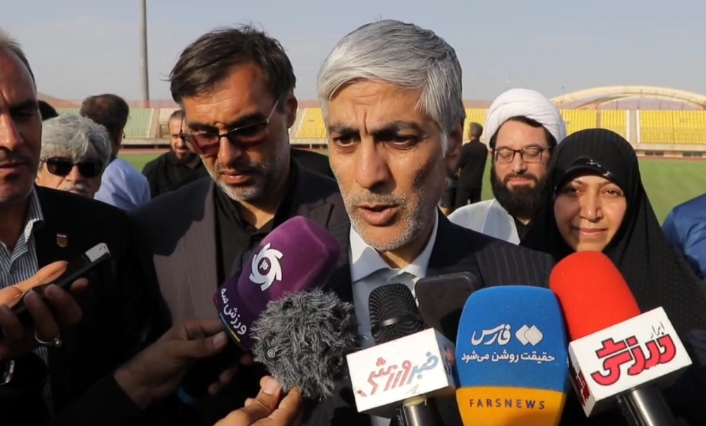 صحبت های وزیر ورزش و جوانان در حاشیه سفر به قزوین پیرامون عدم میزبانی ایران در مقدماتی جام جهانی فوتبال
