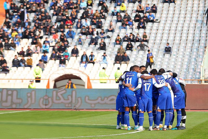 فرزامی: بهترین استقلال بسته شد/ جدا شدهها به خودشان ضربه زدند