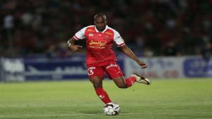 کسر مبلغ قرارداد در انتظار مدافع قطری پرسپولیس