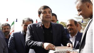 بازدید دنیامالی از مجموعه ورزشی آزادی