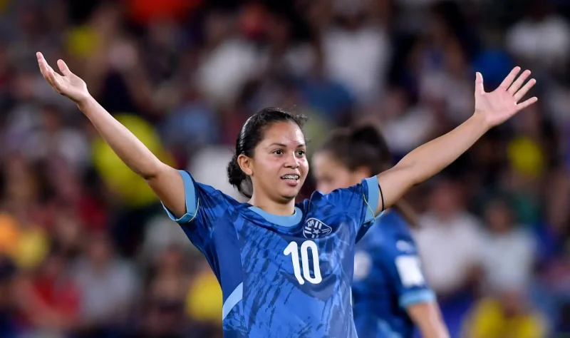Fatima Acosta plays down ‘new Linda’ tag