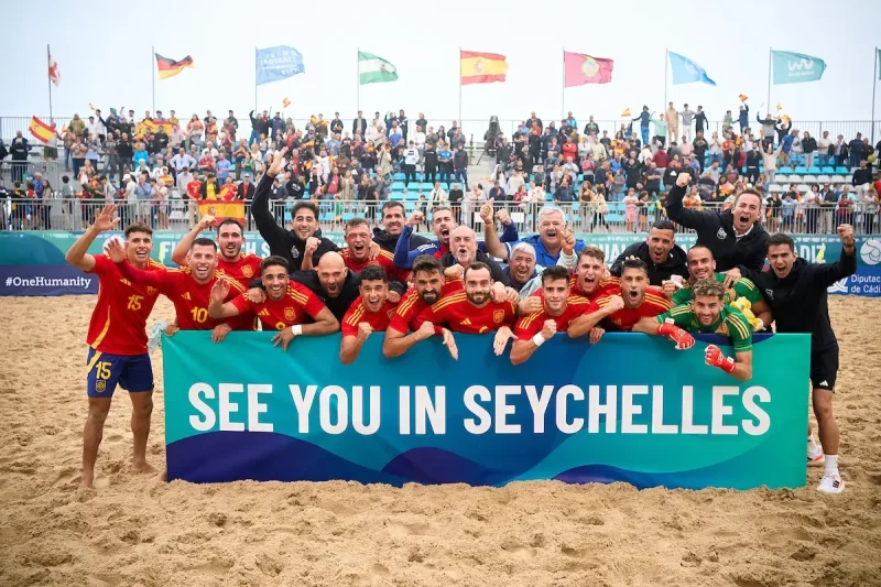 Belarus, Italy, Portugal and Spain reach the Seychelles