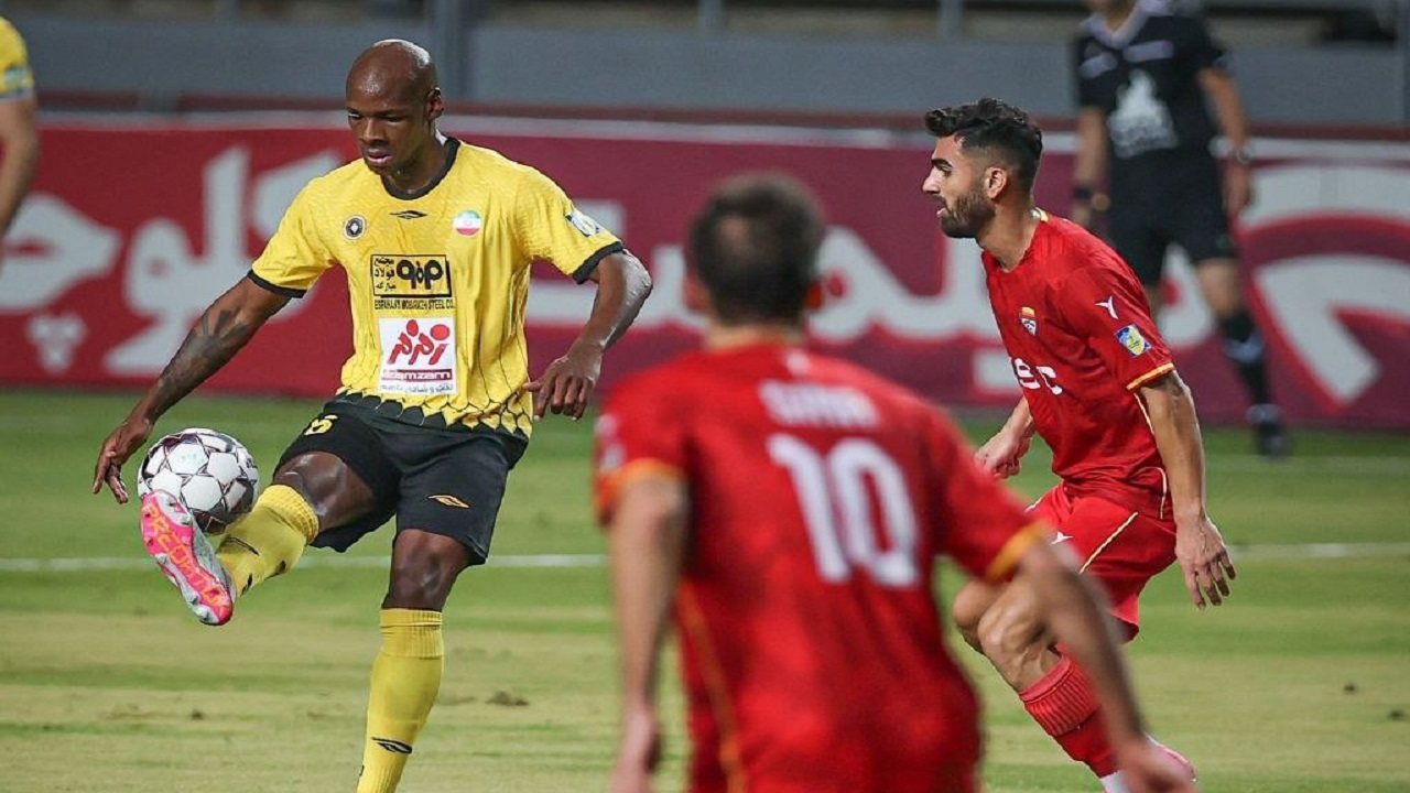 فولاد ۲ – ۲ سپاهان/ صدرنشینی، هدیه گل محمدی به پرسپولیس+ فیلم