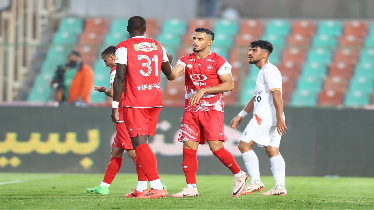 پرسپولیس ۳ – ۰ مس سونگون/ صعود سرخپوشان در شب اولین گل ژوائو