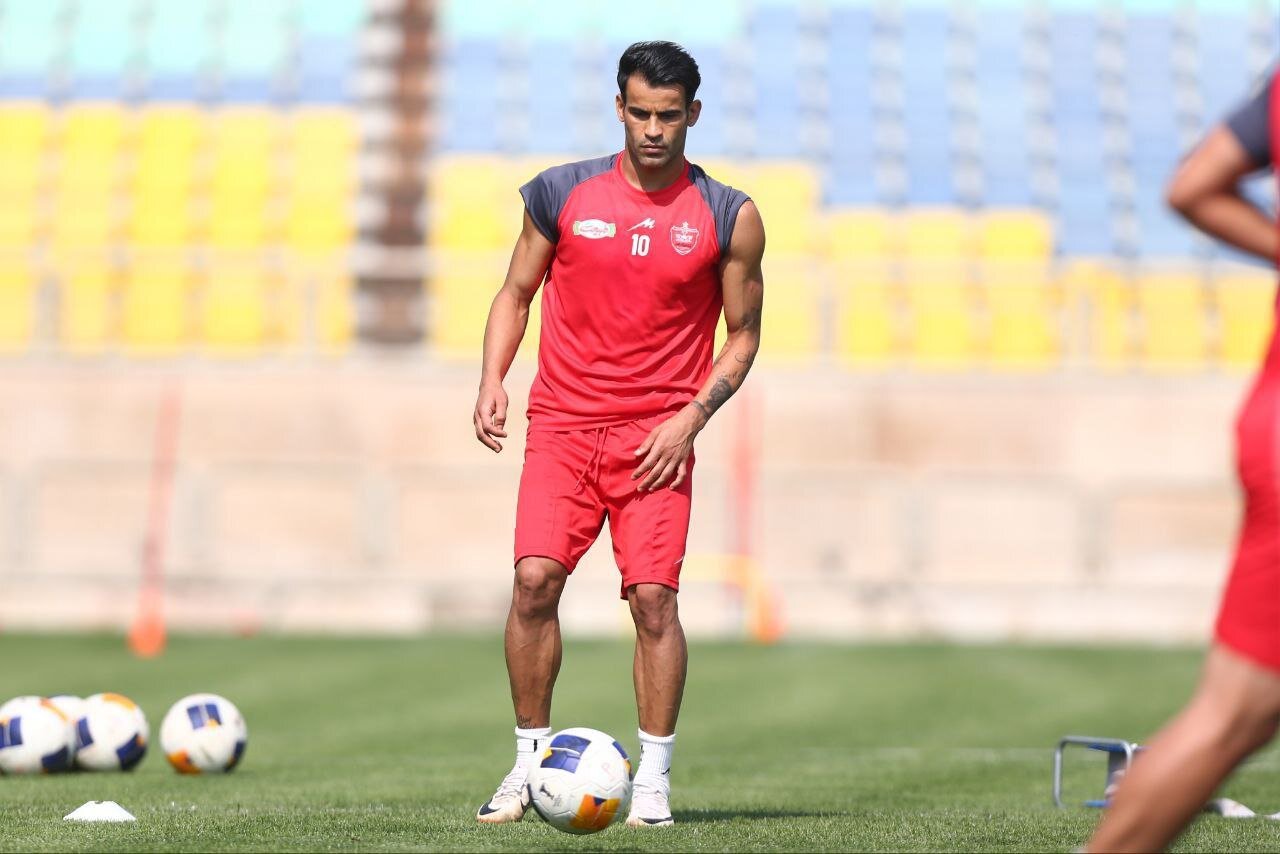 The common pain of Esteghlal and Persepolis; Attackers who have lost the way to the gate!