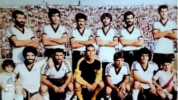 ژنرال آبی‌پوشی که عاشق بازوبند کاپیتانی بود/  او چنان نفوذی داشت که پورحیدری را هم به چالش کشیده بود