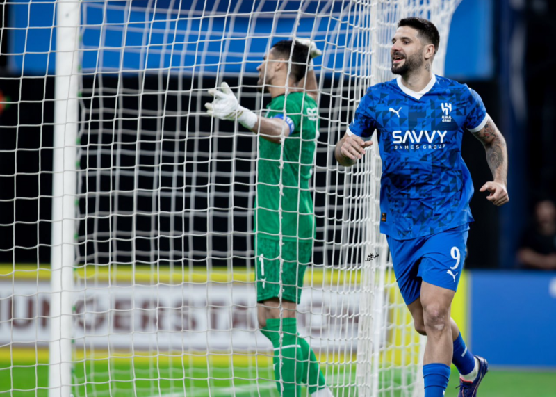 گزارش زنده: الهلال دو – صفر استقلال