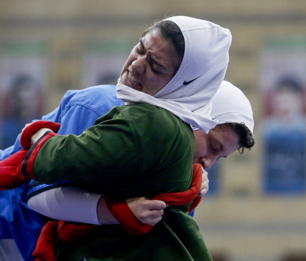 سرمربی تیم کشتی آلیش : مخالف مربیگری کشتی‌گیران نیستیم