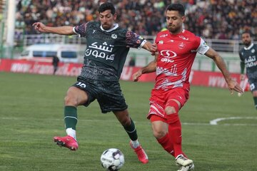 کارشناسی داوری ذوب‌آهن – پرسپولیس؛ پنالتی ذوبی‌ها سوخت، یک سرخپوش باید اخراج می‌شد!