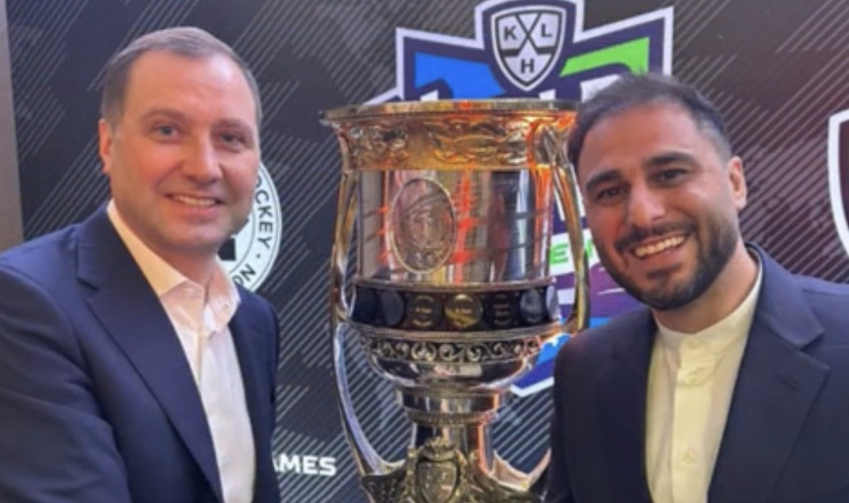 کاری قشنگ از انجمن هاکی روی یخ، دیماه شلوغ و تلاشهایی که روز و شب ندارد