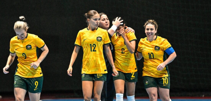 Qualifiers &#۸۲۱۱; Group C: Australia ۶-۱ Turkmenistan; Kuwait ۱-۴ Philippines