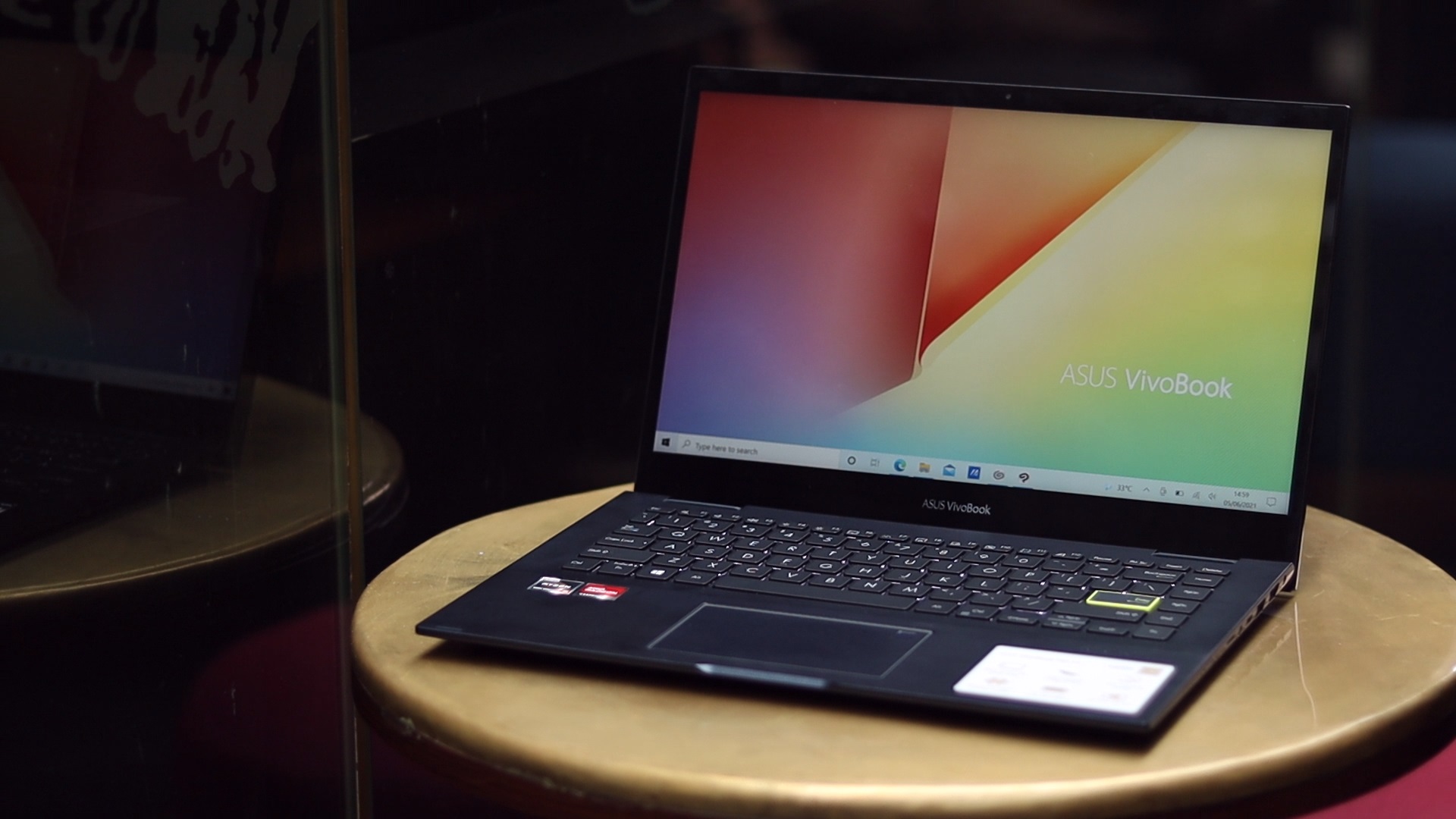 Asus Vivobook 14 Flip (2025)