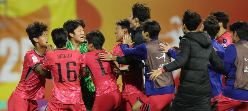 Hong stars as shootout win takes Korea Republic into semis