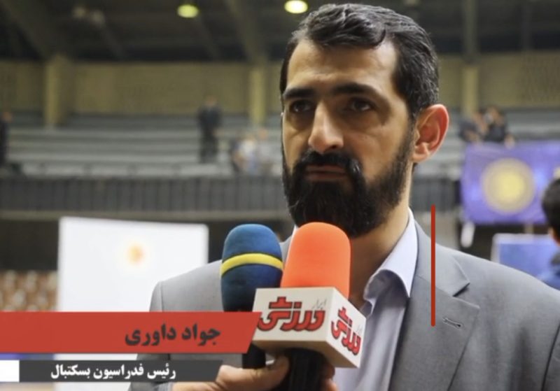 گفتگو با جواد داوری، رییس فدراسیون بسکتبال در مراسم اختتامیه لیگ حرفه ای