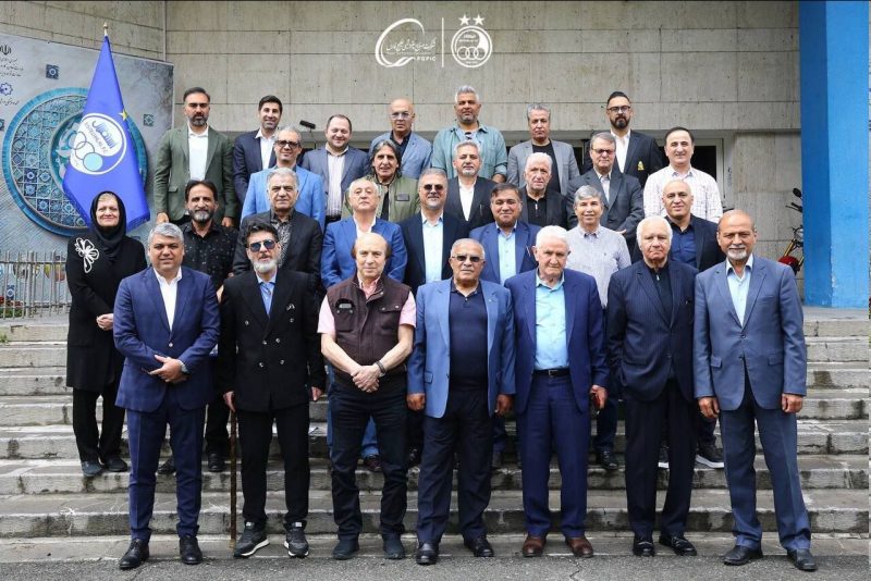 تشکیل کمیته پیشکسوتان با رای‌گیری؛ بزرگان استقلال تصمیم‌ساز می‌‎شوند