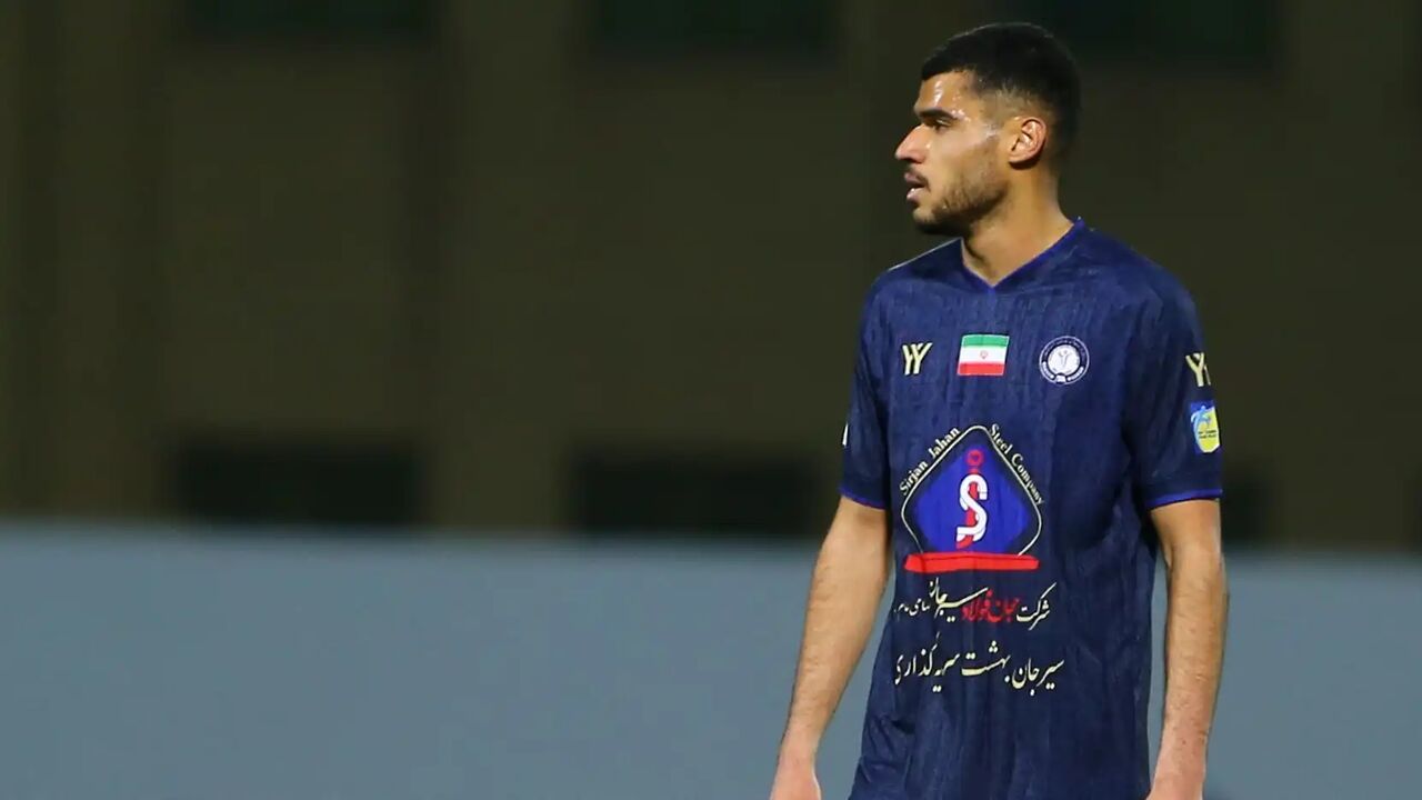 ۲۴ ساعت سرنوشت‌ساز در انتظار ستاره ملی‌پوش؛ مدافع استقلالی، پرسپولیسی می‌شود؟