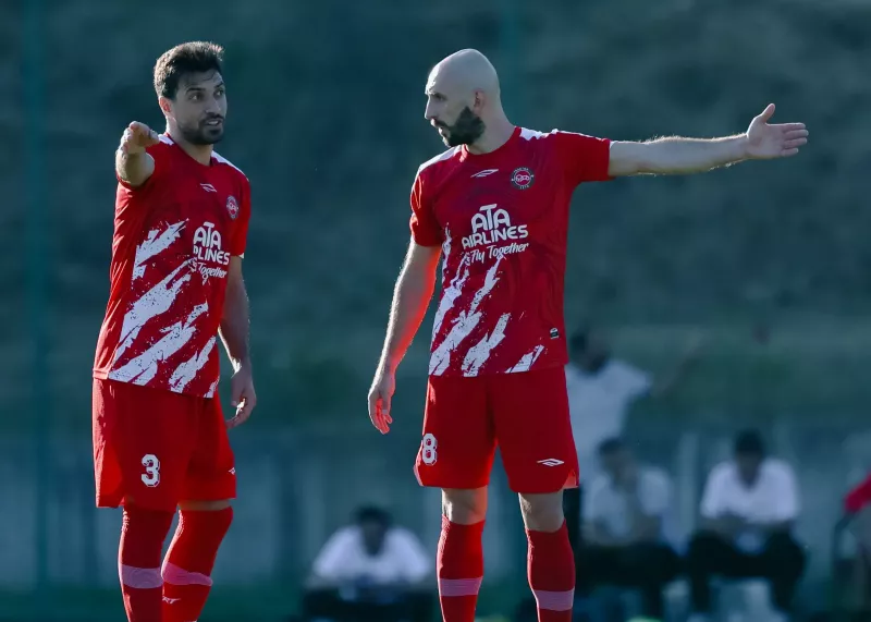 کیت جدید تراکتور یادآور پرسپولیس برانکو!
