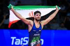 مهدی یوسفی با طلای جهانی جوانان آمریکا و ترکمنستان را شکست داد / قهرمان بختیاری کشتی آزاد از دروازه‌غار تا افتخار جهانی