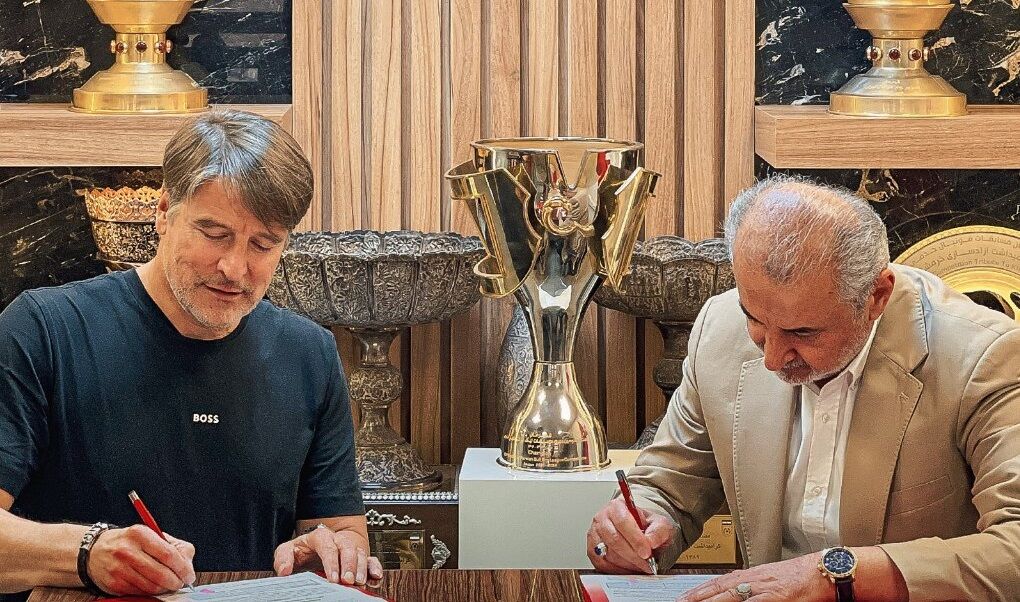 حضور رسمی مربی آلمانی در پرسپولیس / میشائل اونینگ قراردادش را امضا کرد