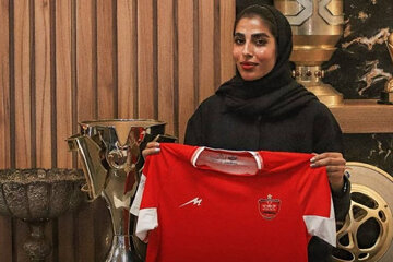 فاطمه صفا راستگو با قرارداد سه‌ساله در پرسپولیس ماندگار شد