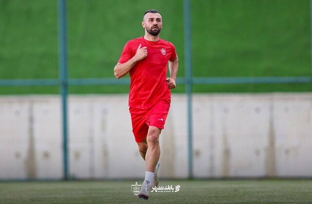 تساوی پرسپولیس مقابل فجرسپاسی؛ ماجرای سردار دورسون و لیست وحید هاشمیان