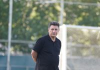 امیر قلعه‌نویی در مراسم تشییع داریوش مصطفوی: باید در زمان حیات، به بزرگان فوتبال احترام بگذاریم