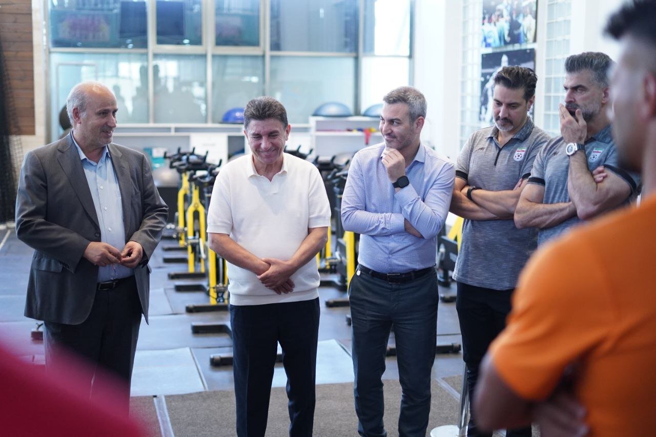 حمایت قاطع رییس فدراسیون از سرمربی تیم ملی/ تاج: قلعهنویی تا جام جهانی و بعد از آن سرمربی تیم ملی است