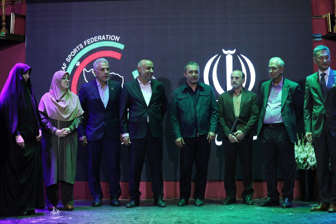 مراسم همبستگی ملی ناشنوایان به مناسب روز ملی ناشنوایان عصر امروز در محل فدراسیون ناشنوایان برگزار شد