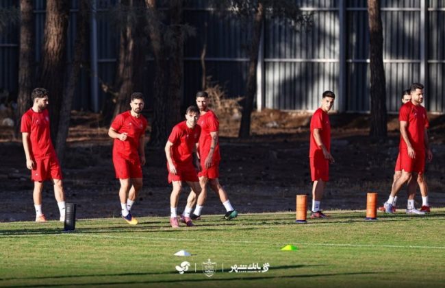 ترکیب احتمالی فولاد برابر پرسپولیس؛ تقابل حساس در هفته سوم لیگ برتر