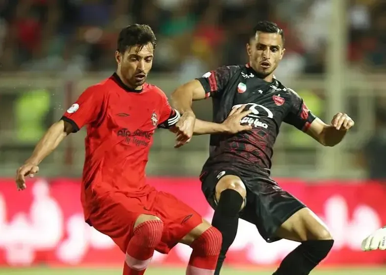 دیدار حساس تراکتور و پرسپولیس با نظارت ویژه داوری و انضباطی برگزار می‌شود