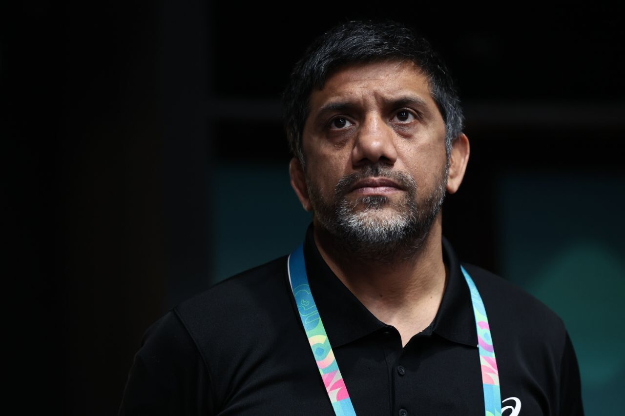 دبیر: شعارهای جنجالی فینال لیگ کشتی ربطی به هواداران اصیل نداشت؛ مراقب سلامتی یزدانی هستیم