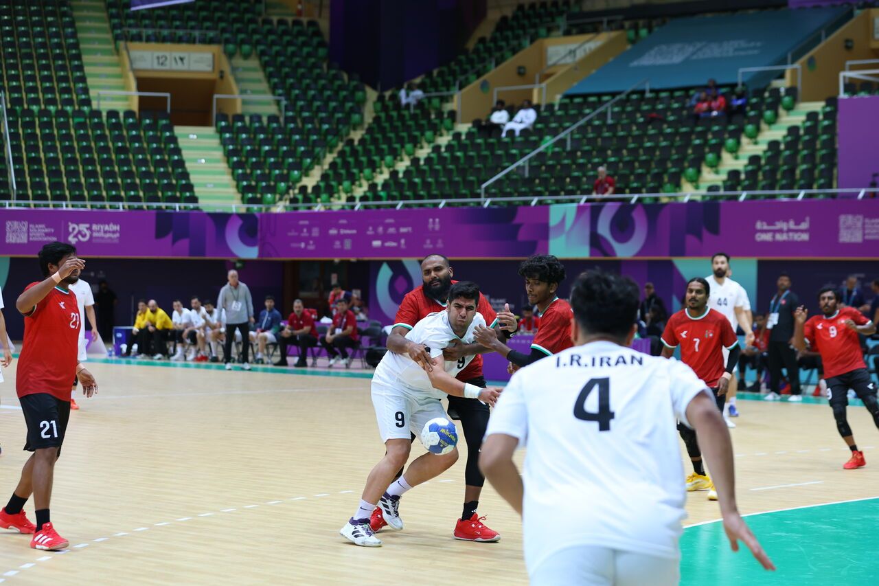 ملی‌پوش هندبال ایران: نتایج ضعیف ریاض را در کویت جبران می‌کنیم/ این دستمزدها شایسته ما نیست