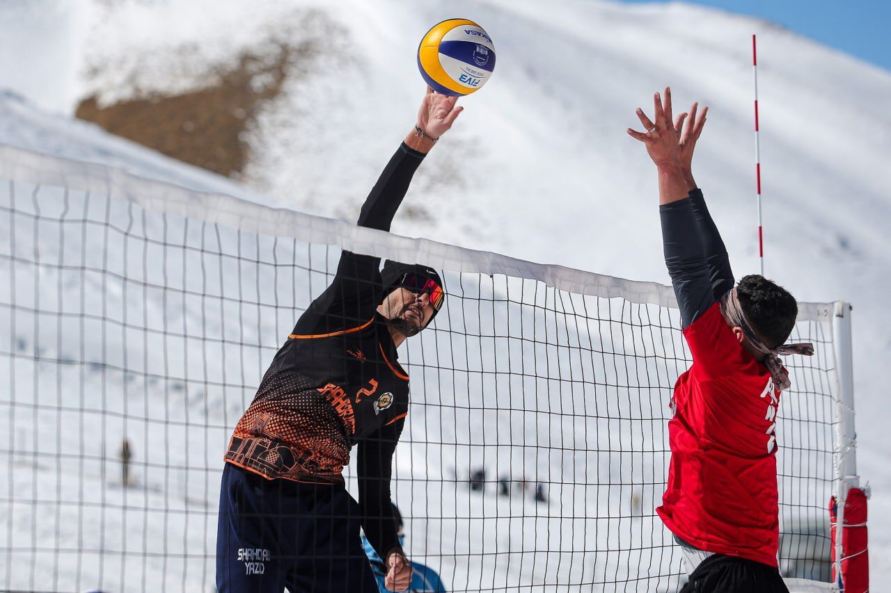 ایران میزبان نخستین دوره والیبال برفی قهرمانی مردان آسیا در همدان شد