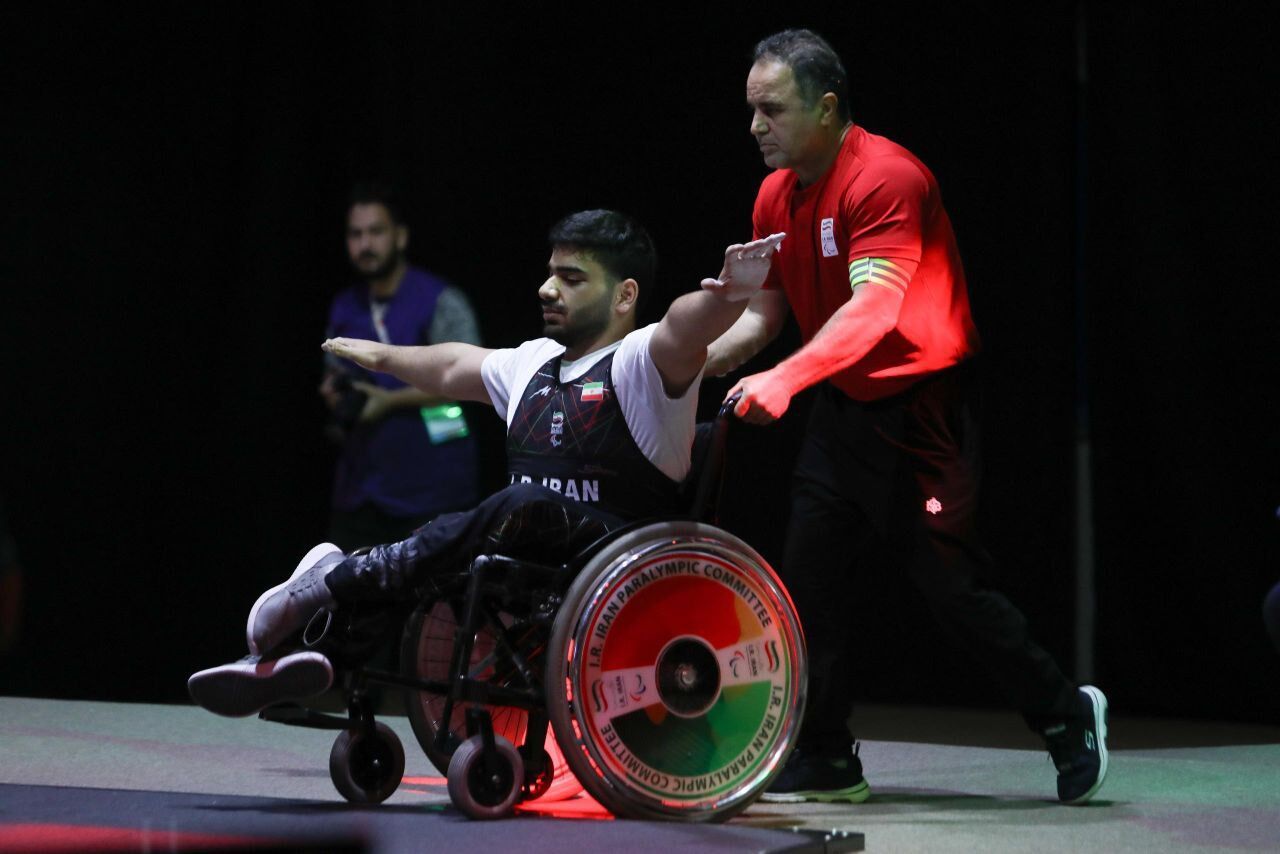 درخشش محمد کریم‌نیا با مدال برنز در رقابت ۶۵ کیلوی پاراآسیایی امارات