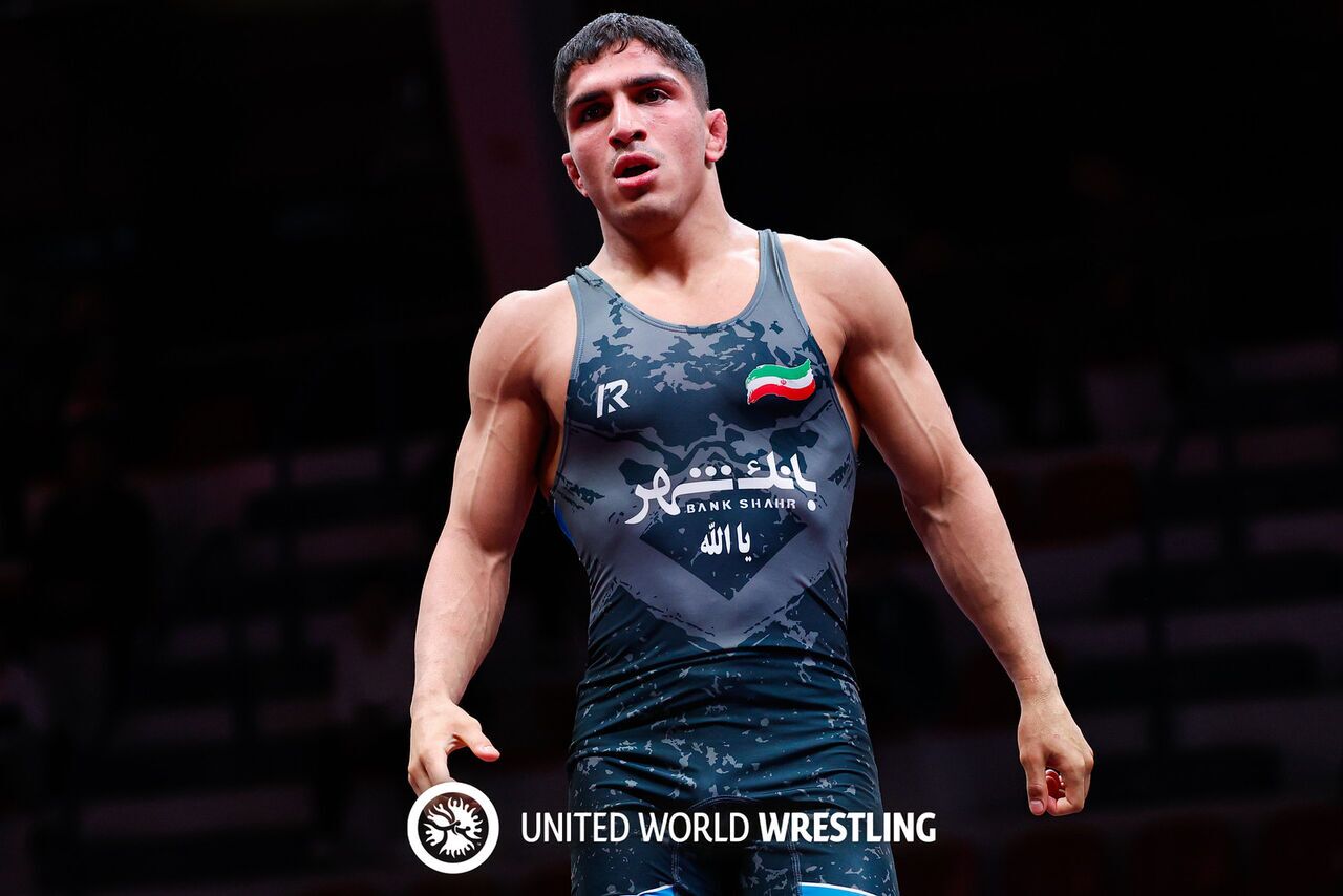 آغاز چرخه انتخابی کشتی آزاد در تبریز با تغییر وزن مومنی و رقابت حساس ۶۱ کیلو