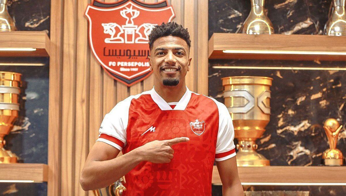 خرید جنجالی پرسپولیس نیامده میرود؟