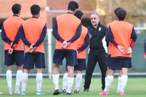 آغاز مرحله انتخابی تیم جوانان ایران با حضور گسترده بازیکنان در مرکز ملی فوتبال