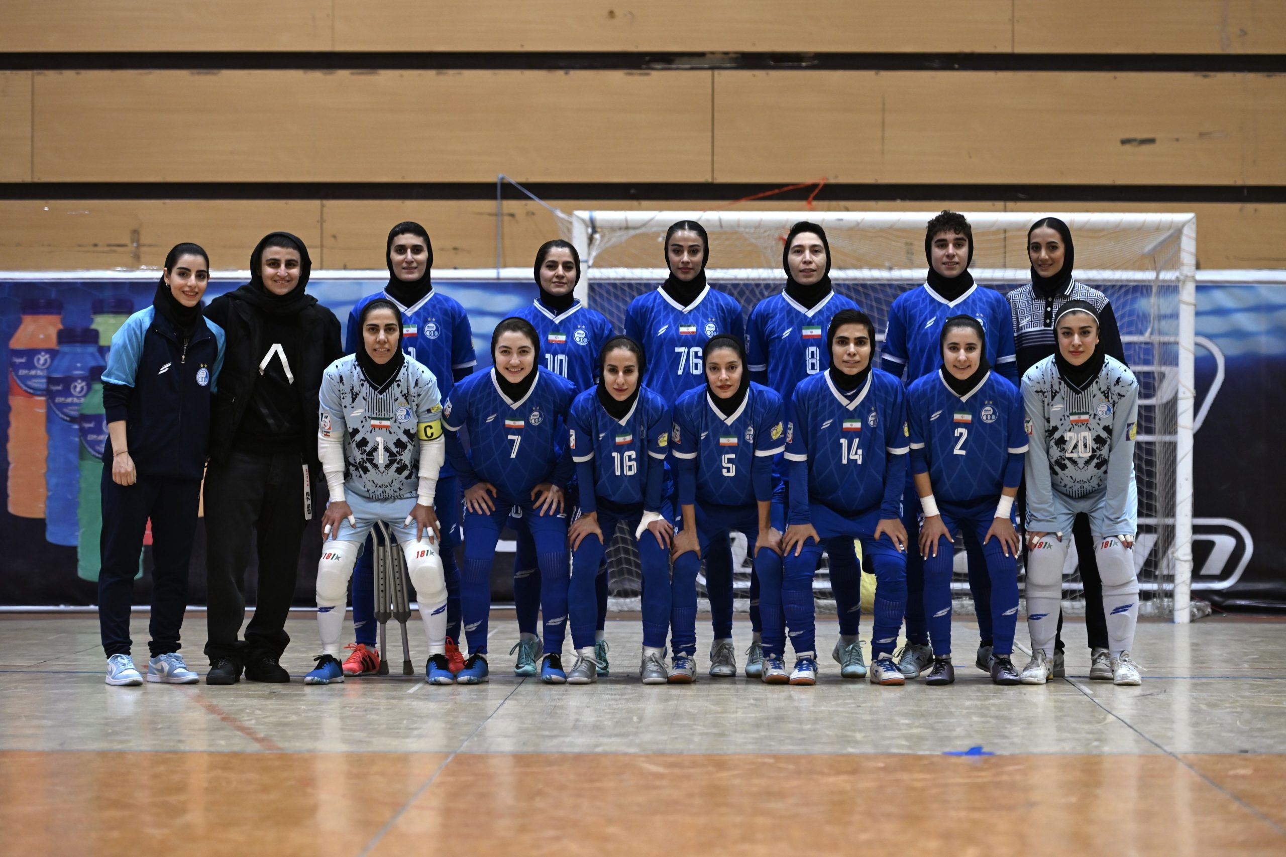 پایان نیمه اول جدال حساس استقلال و پالایش نفت؛ تساوی در بازی ملی‌پوش‌محور فوتسال بانوان( اختصاصی)