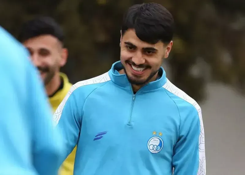 نبرد دانیال ایری و سعید سحرخیزان جدال فنی و روانی در دیدار استقلال و ملوان