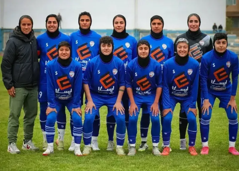 سه ستاره ایستا در آستانه جدایی؛ پای خاتون بم در میان است