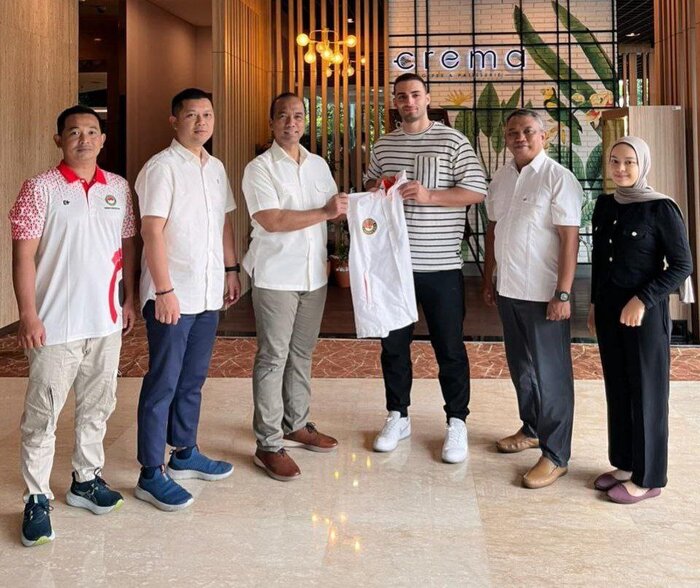 ماجراجویی جدید یک مربی ایرانی در آسیا؛ عرفان حیدری سرمربی تیم ملی اندونزی شد