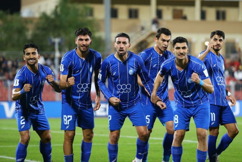ساپینتو و چالش ۴۰ مهاجم بیثمر!