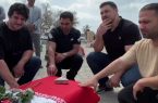 حضور رسول خادم و ستارگان کشتی ایران بر مزار شهدای مدرسه میناب